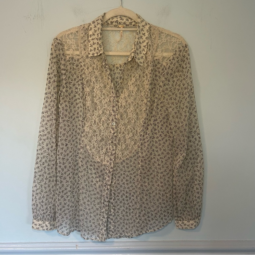 Free People Ivory Button Up Floral Lace Sheer Boho Cottagecore Blouse Top Sz M